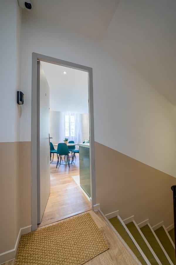 Le Pearl Appartement De Charme En Bord Riviere Collobrières Exterior foto
